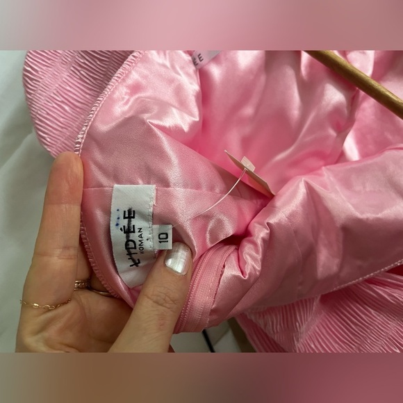 L'IDEE Art Deco Mini Dress in Lipstick - Picture 11 of 13